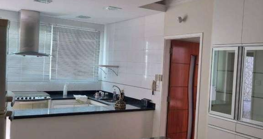 Casa com 3 dormitórios para alugar, 204 m² por R$ 7.735,00 - Jardim São Bento - Jundiaí/SP