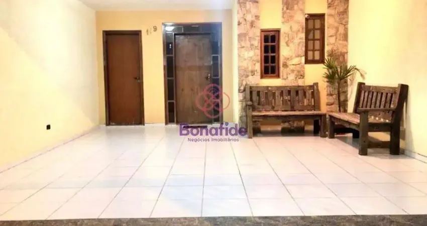 Casa Residencial à venda, Vila Galvão, Jundiaí - CA0705.