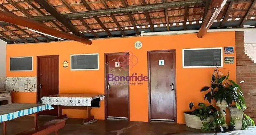 Sítio com 6 dormitórios à venda, 76000 m² por R$ 3.650.000,00 - Bairro da Aparecidinha - Itatiba/SP