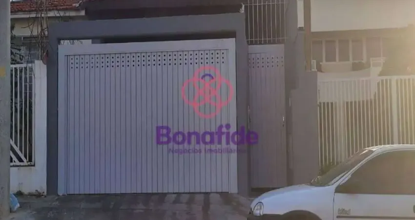 Casa com 2 dormitórios à venda, 165 m² por R$ 800.000,00 - Anhangabaú - Jundiaí/SP
