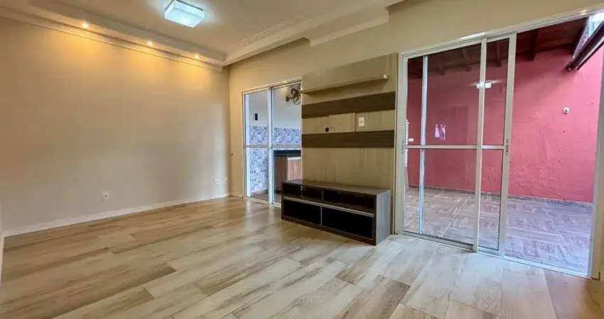 Casa com 3 dormitórios à venda, 97 m² por R$ 880.000,00 - Jardim Colônia - Jundiaí/SP