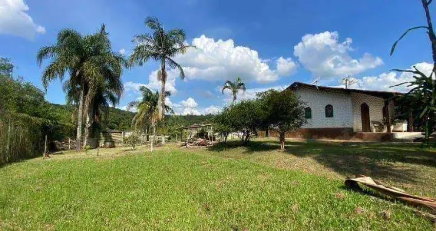 Chácara com 1 dormitório à venda, 1975 m² por R$ 650.000,00 - Caioçara - Jarinu/SP