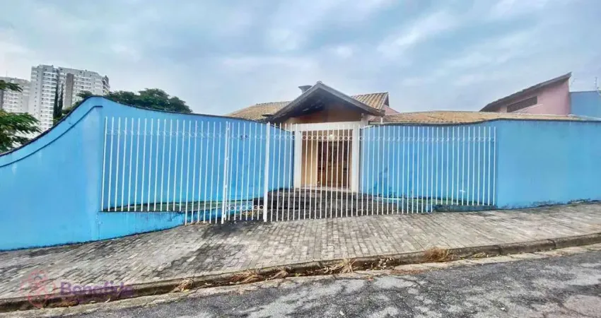 Casa com 3 dormitórios à venda, 362 m² por R$ 1.290.000,00 - Jardim da Serra - Jundiaí/SP