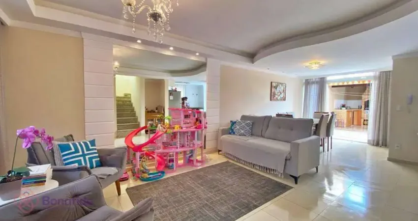 Casa com 3 dormitórios à venda, 119 m² por R$ 729.000,00 - Jardim Colônia - Jundiaí/SP
