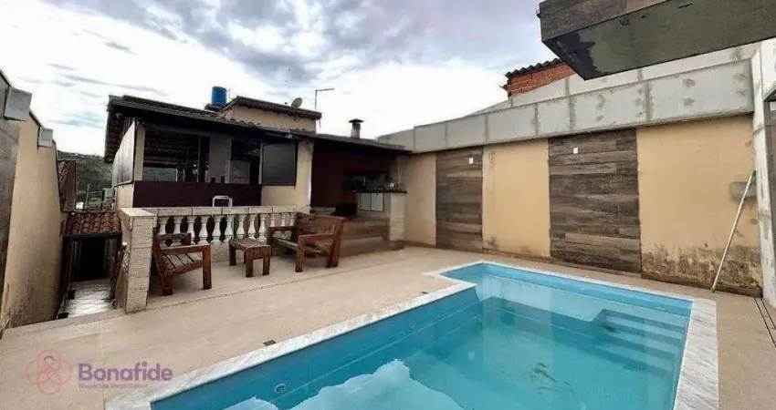 Casa com 3 dormitórios à venda, 240 m² por R$ 1.030.000,00 - Agapeama - Jundiaí/SP