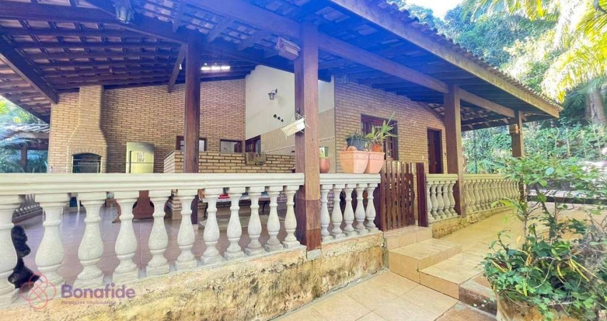 Casa com 3 dormitórios à venda, 223 m² por R$ 1.700.000,00 - Jardim Caxambu - Jundiaí/SP