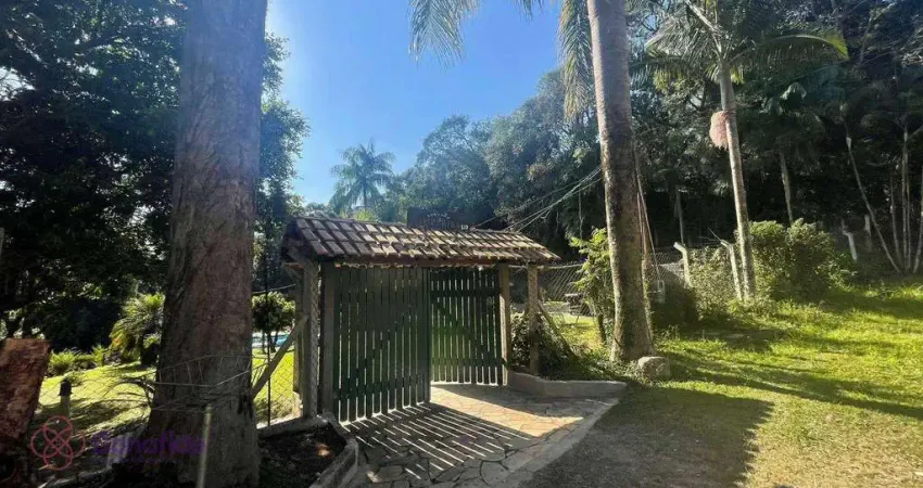 Chácara com 2 dormitórios à venda, 3000 m² por R$ 1.190.000,00 - Caxambu - Jundiaí/SP