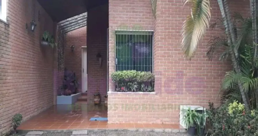 Casa com 3 quartos à venda na Rua da Saúde, Vila Vianelo, Jundiaí
