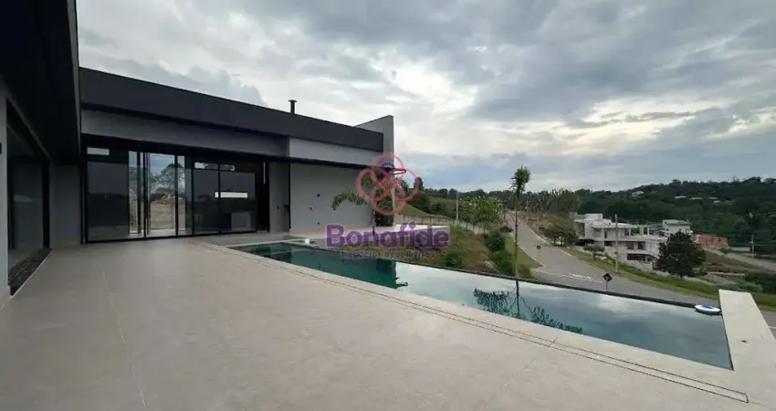 Casa com 3 quartos à venda na Avenida Alberto João Luchesi, Caxambu, Jundiaí