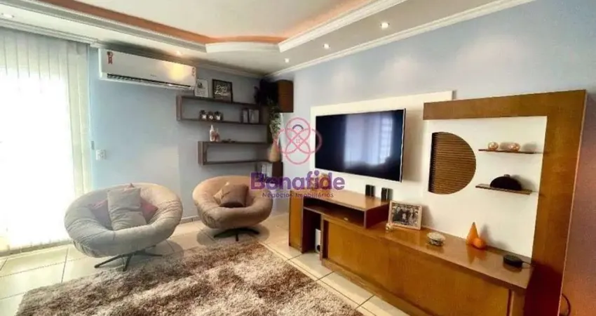 Casa com 3 quartos à venda na Rua Cica, Vila Garcia, Jundiaí