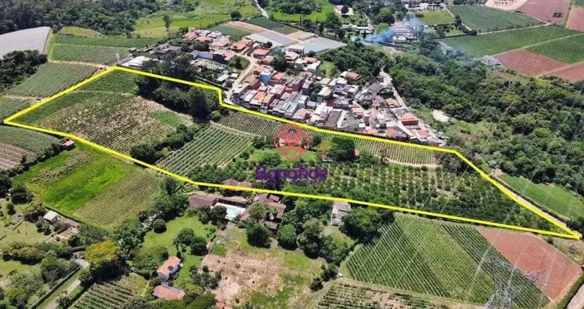 Terreno à venda na Rua Antônio Falcade, Traviú, Jundiaí