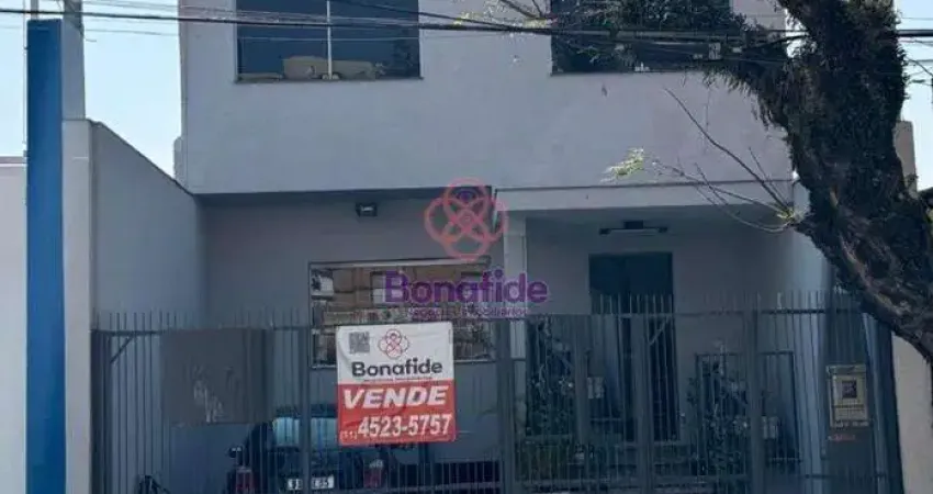Casa à venda na Avenida Doutor Cavalcanti, Centro, Jundiaí