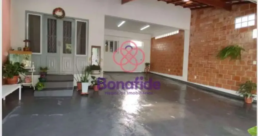 Casa com 3 quartos à venda na Rua Raimundo Zampoli, Vila Didi, Jundiaí