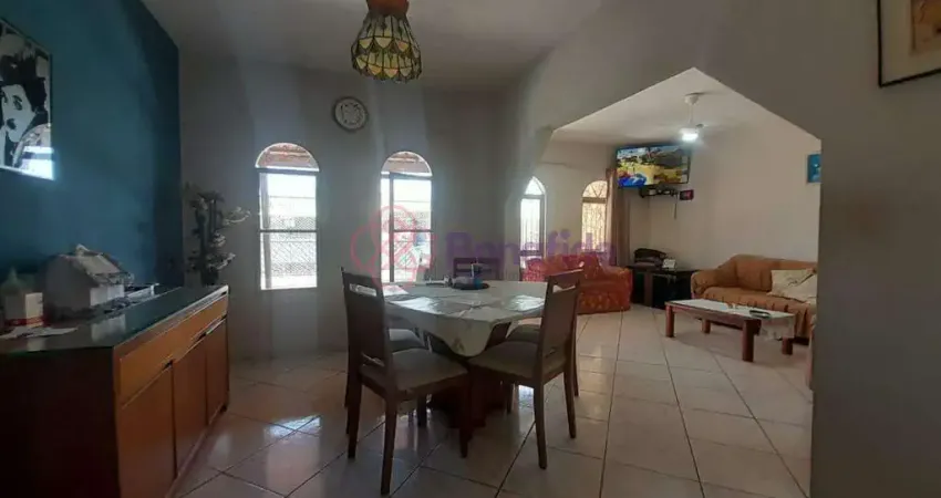 Casa para venda, localizada no bairro jardim sales , na cidade de jundiaí.