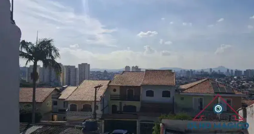 Casa Térrea Jardim D&amp;apos;Abril - 2 dormitórios com suíte - Vagas - Varanda