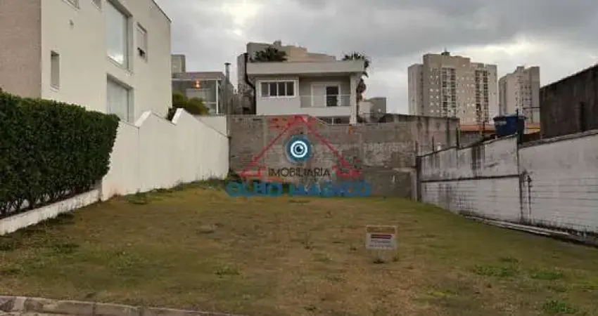 Terreno em condomínio fechado à venda na Avenida Doutor Martin Luther King, Umuarama, Osasco
