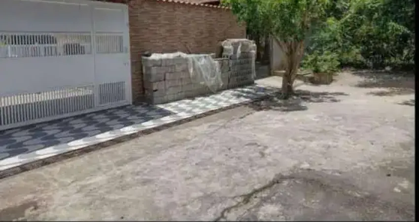 VENDO CASA  2 DORMITÓRIOS NO MORRO DO ALGODÃO