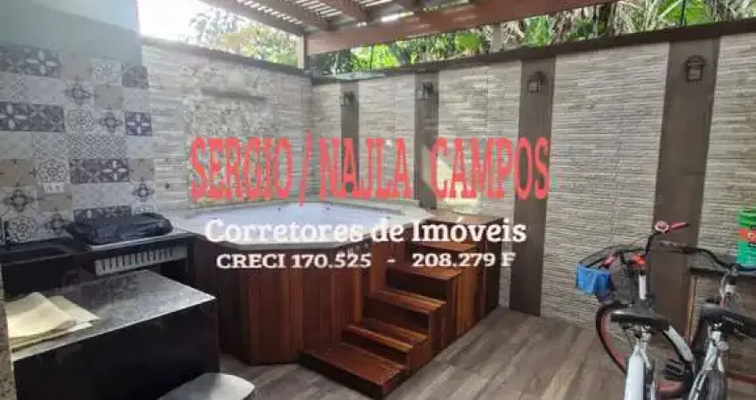 Aluga - se sobrado em condomínio no jardim britânia próximo a praia!