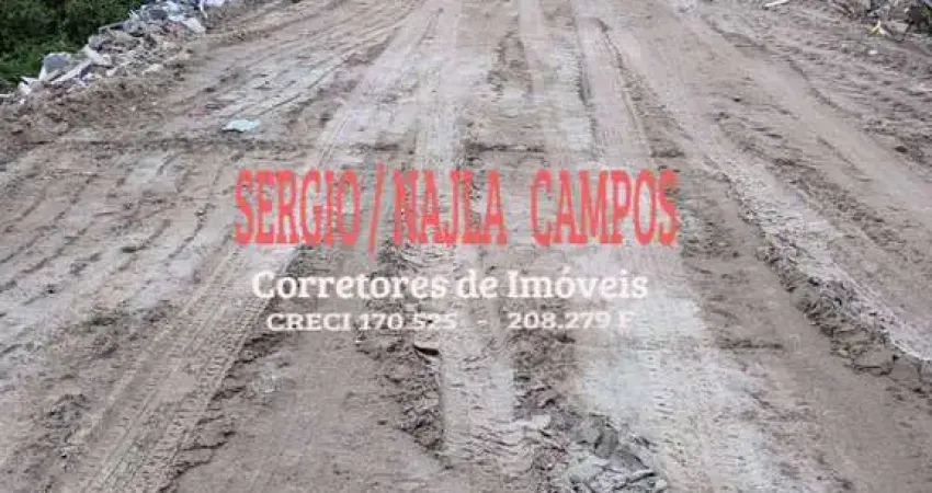 Casa à venda no Barranco Alto, Caraguatatuba