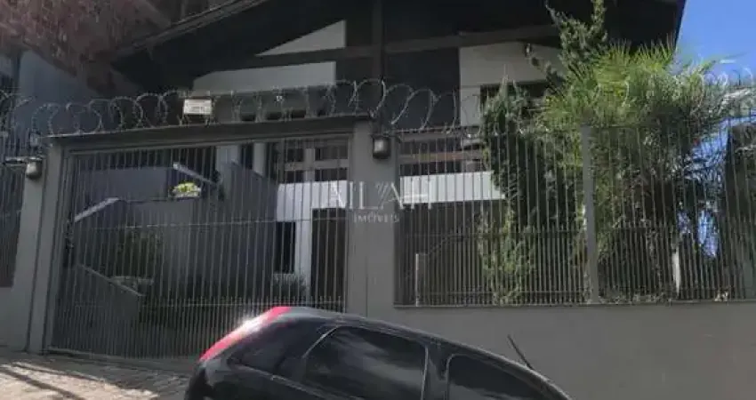 Casa com 4 quartos à venda na Rua Cubilai Schio, 176, Vinhedos, Caxias do Sul