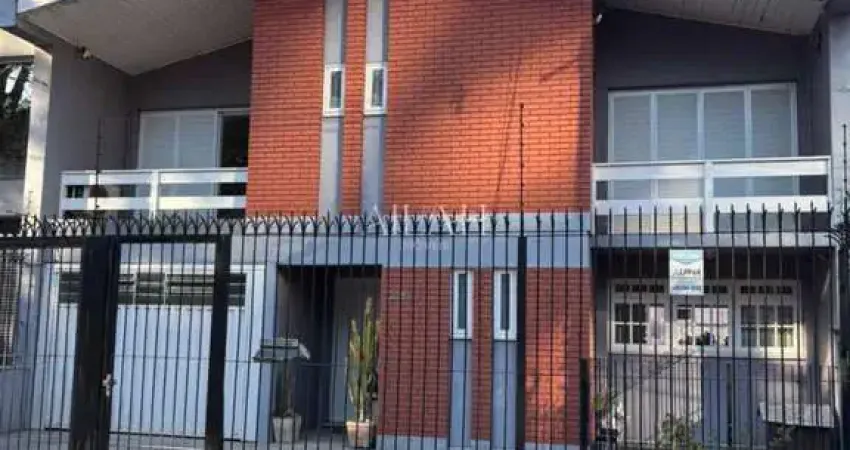 Excelente residência semimobiliada próximo ao hospital virvi ramos com 267,72 m2