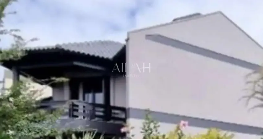 Excelente casa semimobiliada com 337 metros quadrados no bairro cruzeiro em caxias do sul