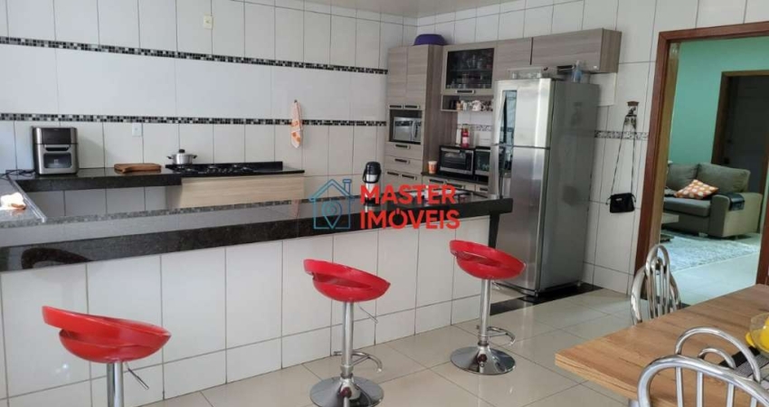 Casa com 3 quartos à venda na Rua Arterial, Santa Maria, Contagem