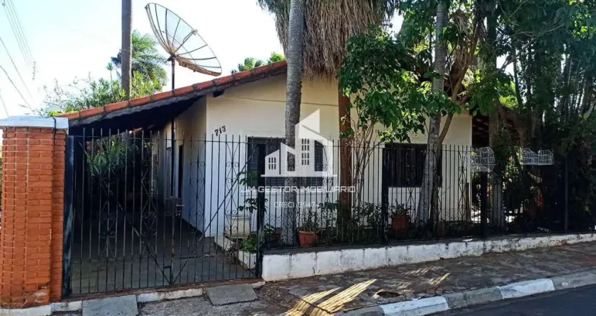 Casa com 3 quartos à venda no Centro, Cesário Lange 