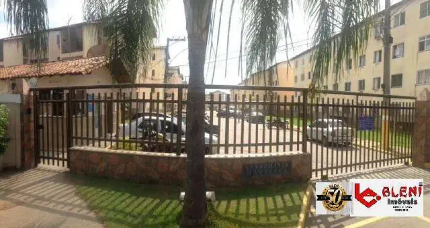 Apartamento de 2 Q, Condomínio Matélica em Santa Cruz - RJ.