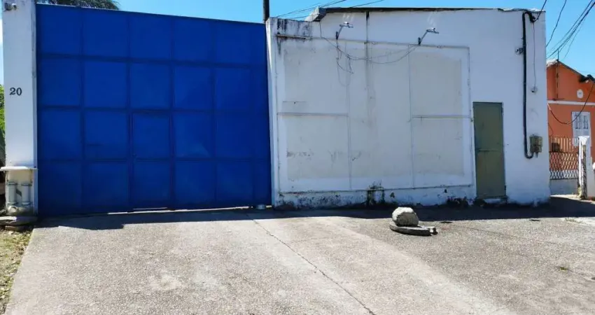 Barracão / Galpão / Depósito com 2 salas à venda na Praça da Legalidade, 20, Santa Cruz, Rio de Janeiro