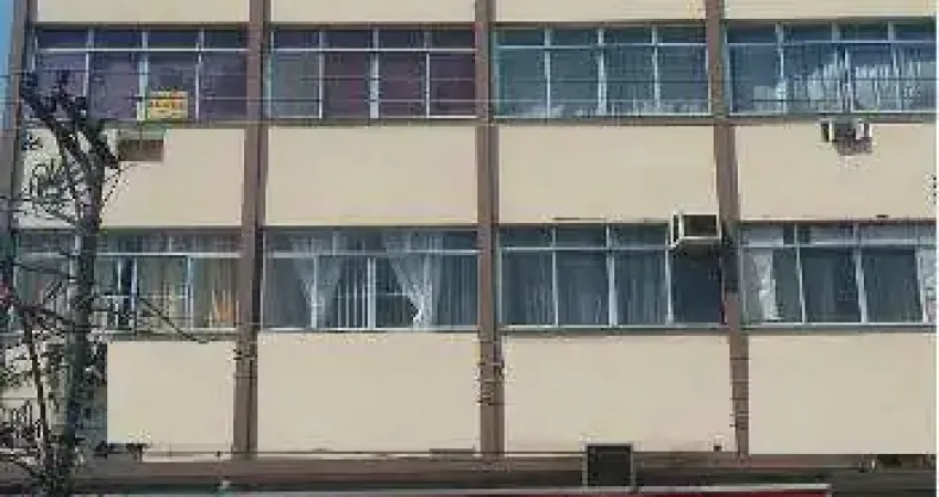 Apartamento/Cobertura com 2 quartos no Centro de Santa Cruz - RJ