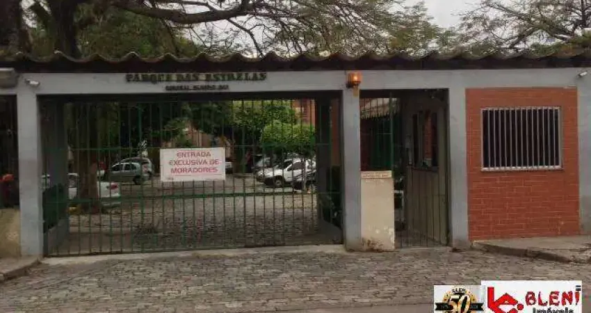 Lindo apartamento 2 quartos reformado, condomínio bem bolado, santa cruz-rj