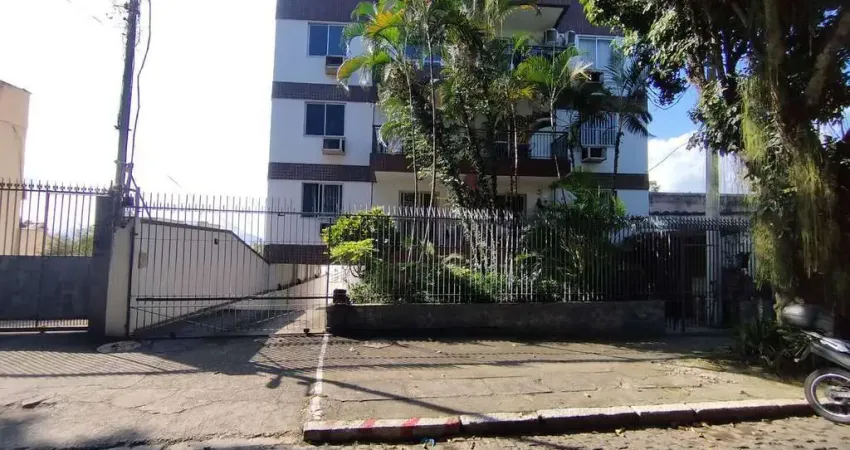 Apartamento com 2 quartos para alugar na Rua Pindare, 126, Santa Cruz, Rio de Janeiro