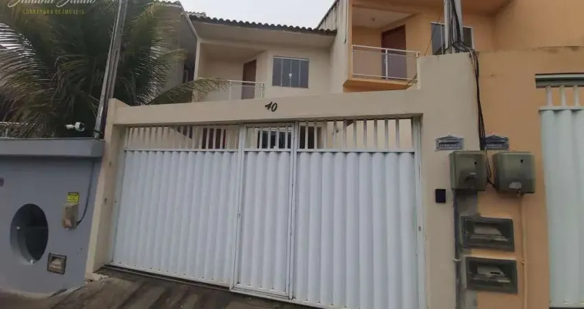 Casa duplex com 3 quartos sendo 1 suíte a venda no bairro jardim vitória em macaé
