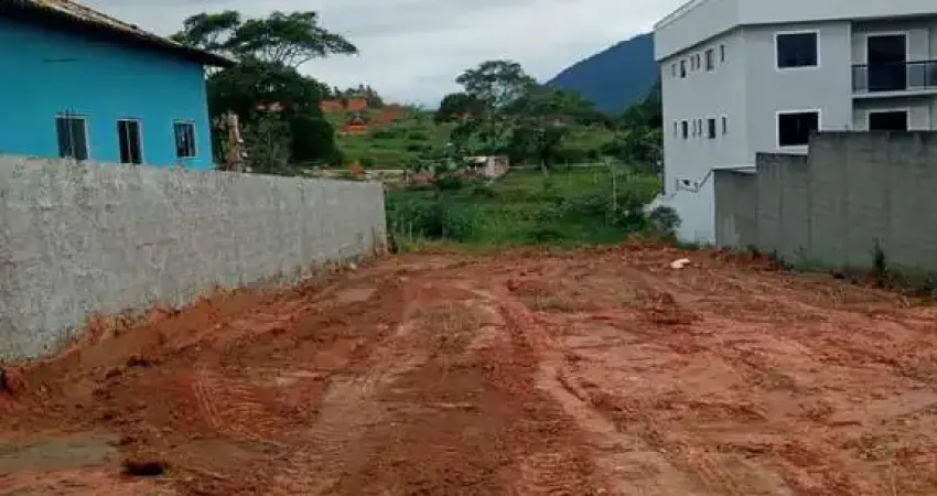 TERRENO COM 360M² A VENDA NO BAIRRO MARIA TURRI EM RIO DAS OSTRAS RJ
