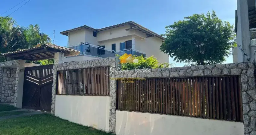 CASA DUPLEX À VENDA, COM 3 QUARTOS, EM TERRENO COM 600M², NO COLINAS, RIO DAS OSTRAS, RJ