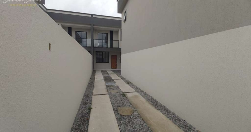 CASA DUPLEX COM 3 SUÍTES A VENDA NO BAIRRO OURO VERDE EM RIO DAS OSTRAS RJ