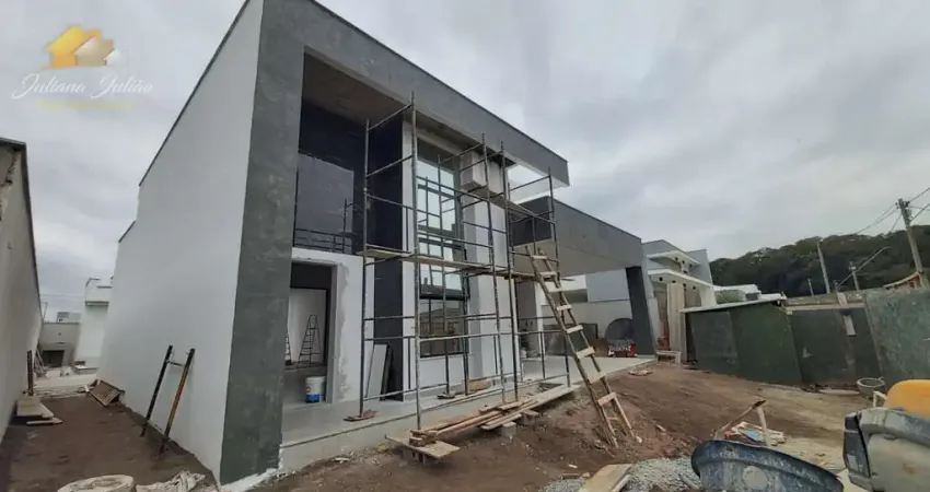 CASA LINEAR EM ALTO PADRÃO COM 3 SUÍTES, ÁREA GOURMET E PISCINA NO VIVERDE 2 EM RIO DAS OSTRAS RJ