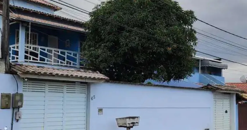 CASA DUPLEX COM 6 SUÍTES EM TERRRENO COM 420M², NO VILLAGE, RIO DAS OSTRAS, RJ