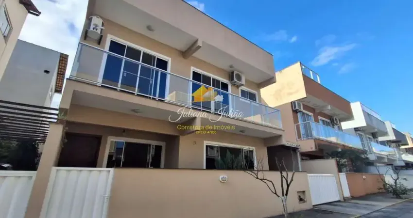 CASA TRIPLEX COM 3 QUARTOS SENDO 1 SUÍTE A VENDA NO BAIRRO CHÁCARA MARILÉA EM RIO DAS OSTRAS RJ