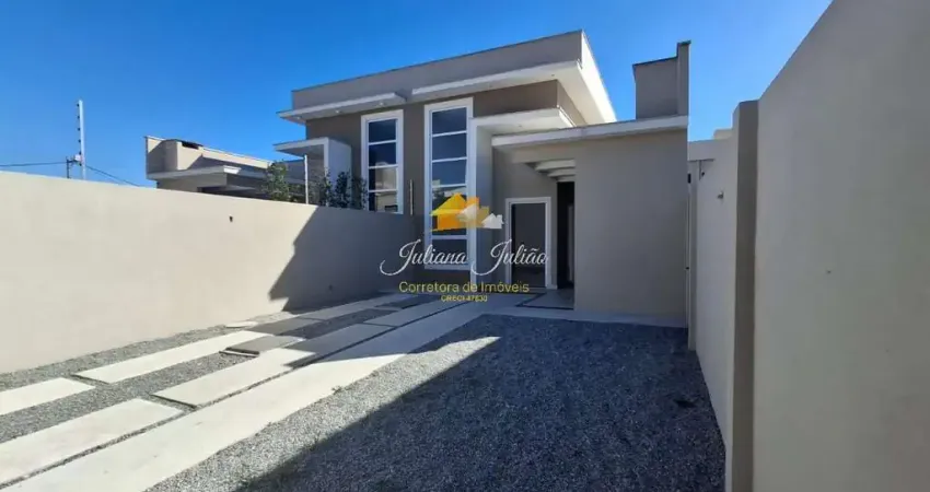 Casa linear com 3 quartos sendo 1 suíte a venda no bairro ouro verde em rio das ostras rj