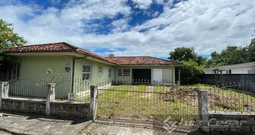 Casa para venda em palhoça, centro, 3 dormitórios, 2 banheiros, 2 vagas