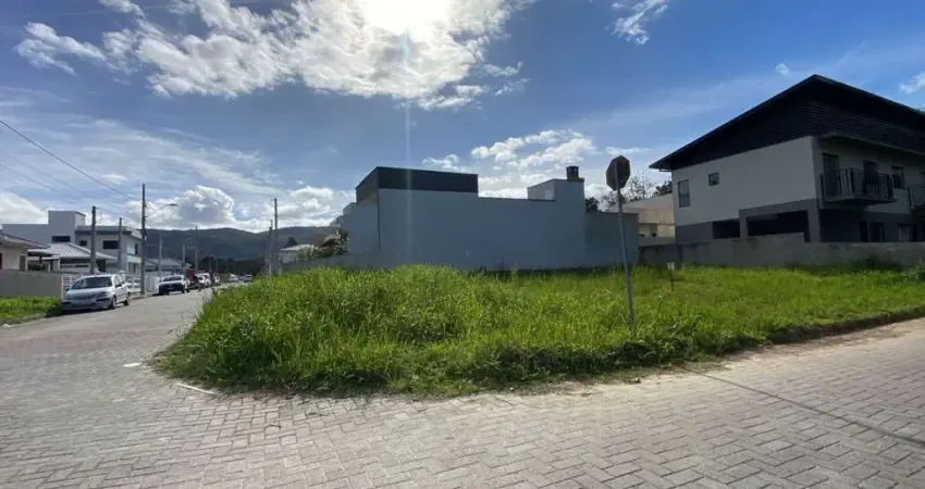 Terreno à venda na Rua Gilberto Gerlach, 12, Forquilhas, São José