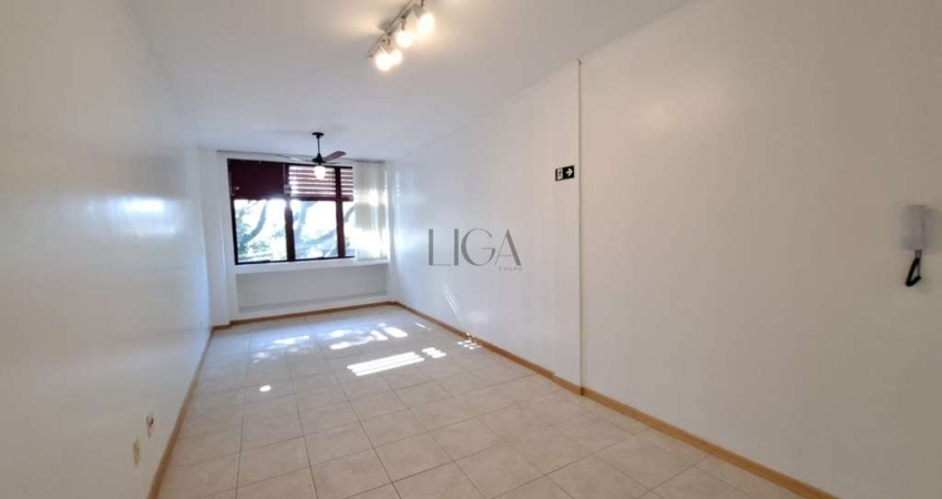 Sala comercial com 1 sala para alugar na Avenida Taquara, 383, Petrópolis, Porto Alegre