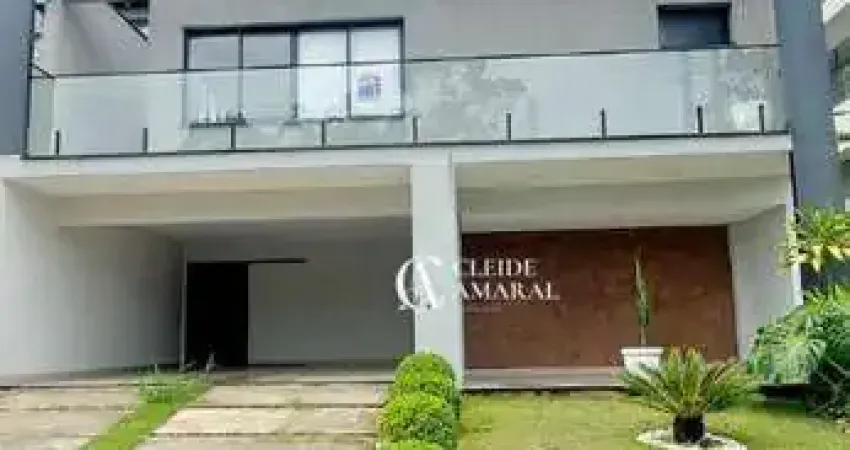 Casa com 3 quartos à venda na Avenida Prefeito Francisco Ribeiro Nogueira, Mogi Moderno, Mogi das Cruzes