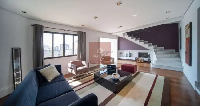 Cobertura em moema, fora de rota, reformada com piscina e espaço gourmet