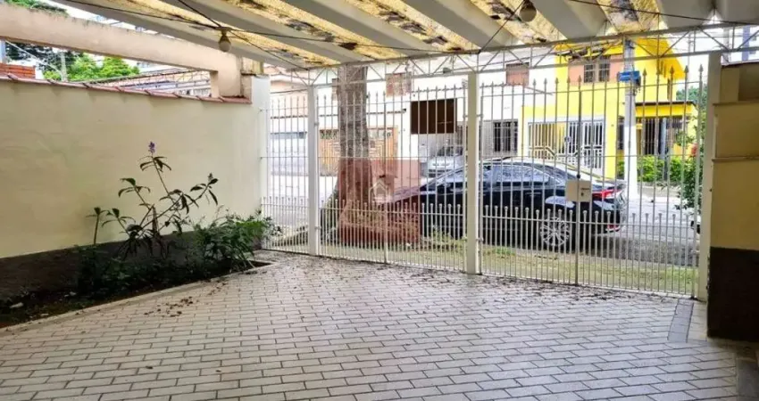Sobrado com 3 dormitórios, 1 suíte, 2 vagas e com 188m² - Chácara Santo Antônio