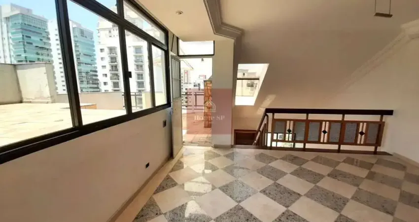 Cobertura duplex com amplo espaço de lazer, piscina e churrasqueira