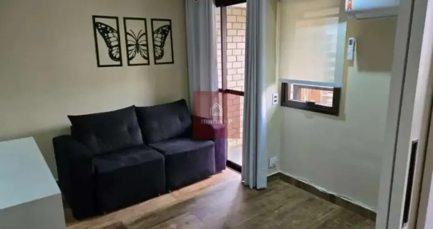 Flat residencial a venda em Moema, próximo ao shopping e metro.