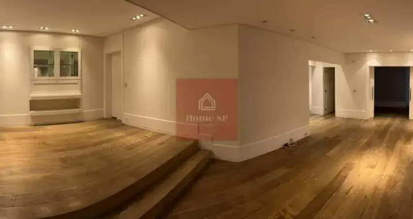Apartamento um por andar, alto padrão no Itaim Bibi.
